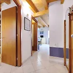 Lungomare - Free Wifi & Spiaggia A 100 M Apartamento Grado